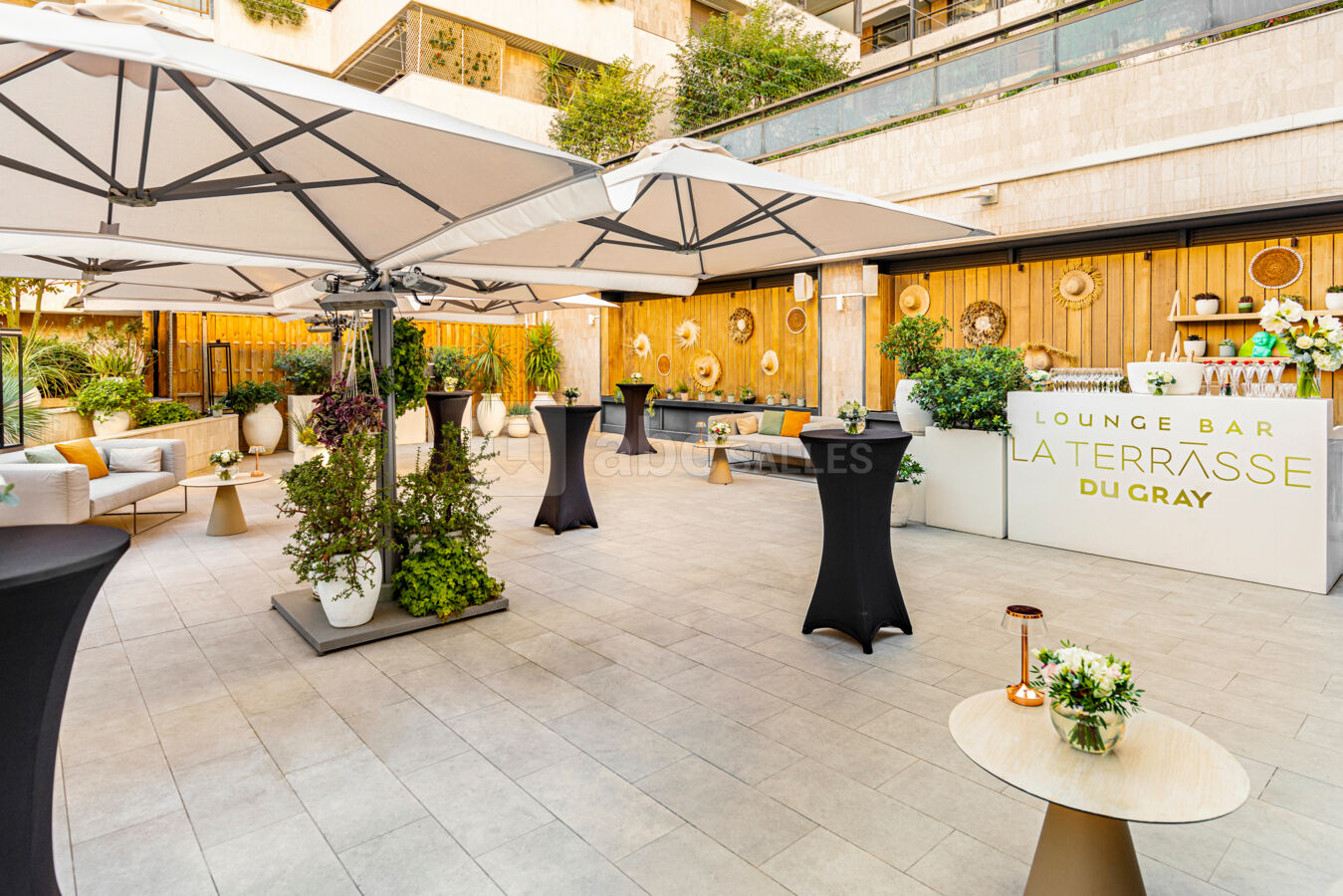 hotel-barriere-le-gray-albion-14